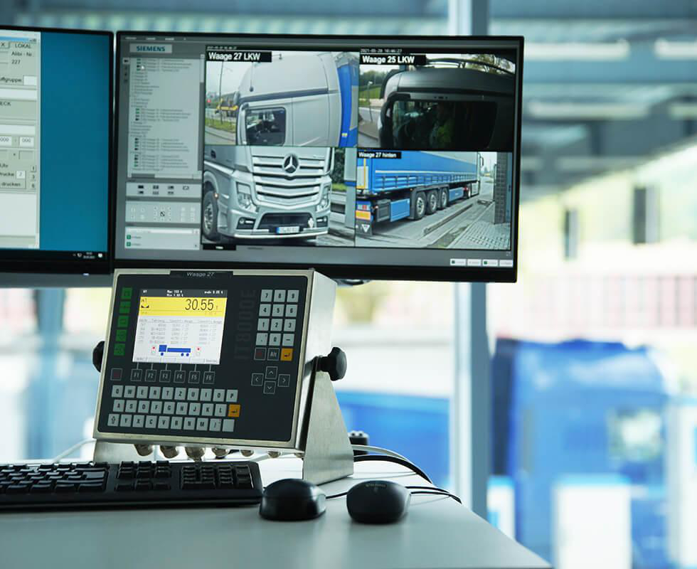mini-industrial-pc-etc-toll-lane.jpg